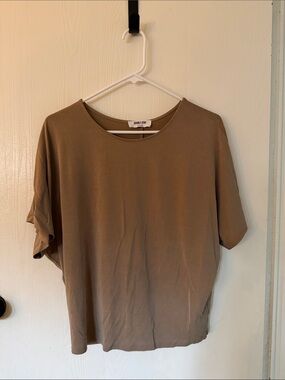 Double Zero Short Sleeve Crewneck Top - Taupe Brown
